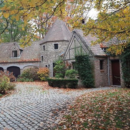 Au Bois Dormant Bed & Breakfast Villers-la-Ville Екстериор снимка